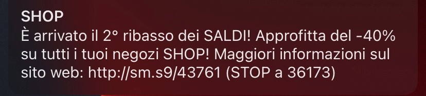 Esempio di un SMS inviato durante i saldi estivi, che sono uno dei momenti più importanti di questa stagione